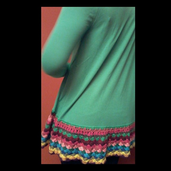 Boho sweater with multi-color knit trim! - Picture 3 of 4